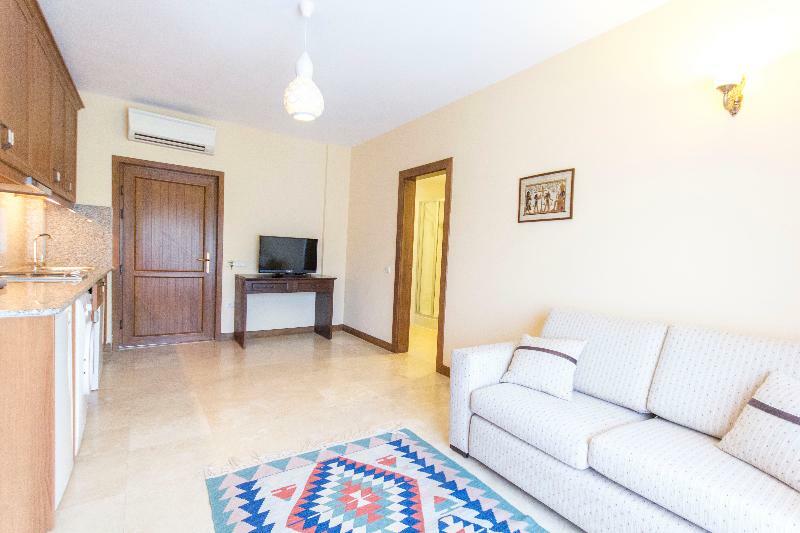 Ipek Garden Palace Residence Yalıçiftlik Eksteriør billede